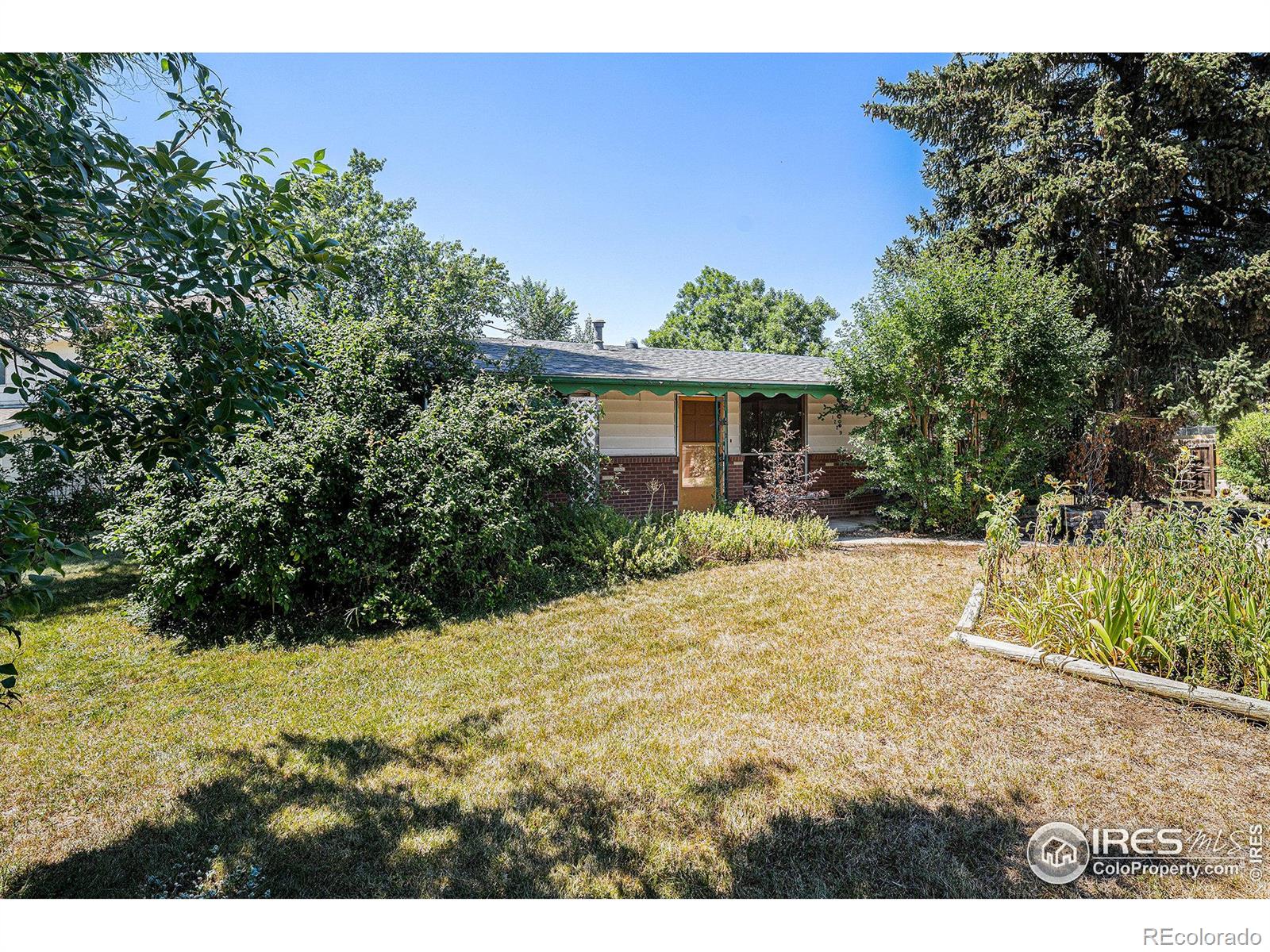 1229 N 4th Street