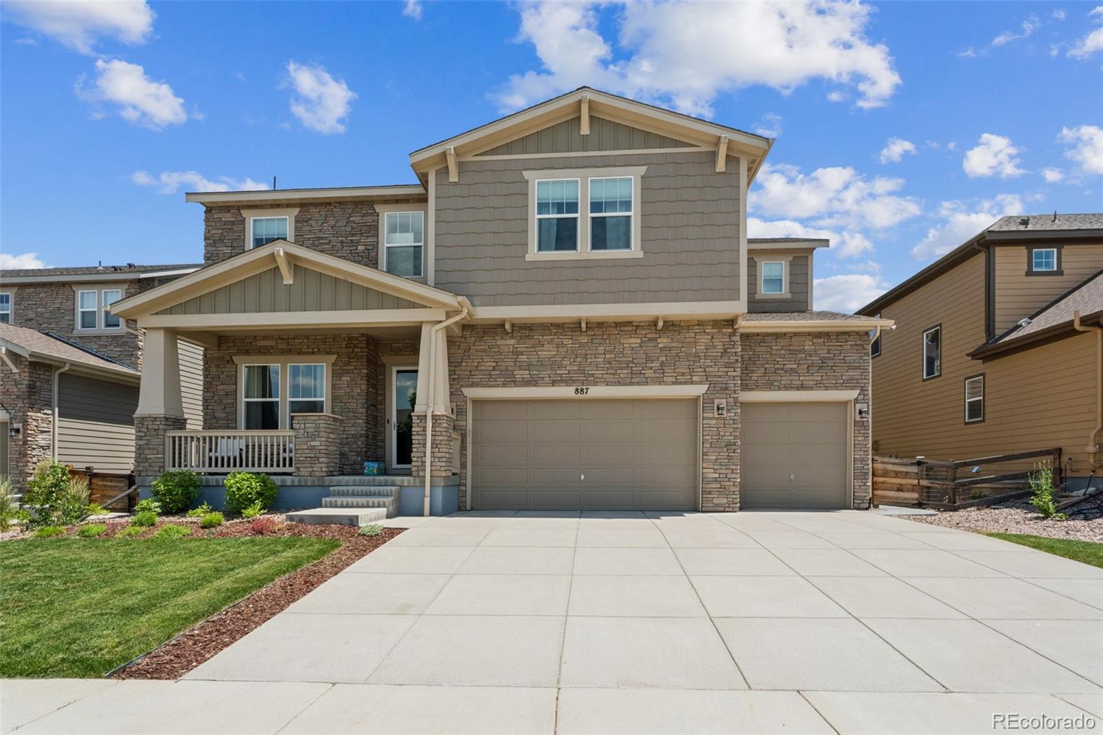 887 Sundance Lane