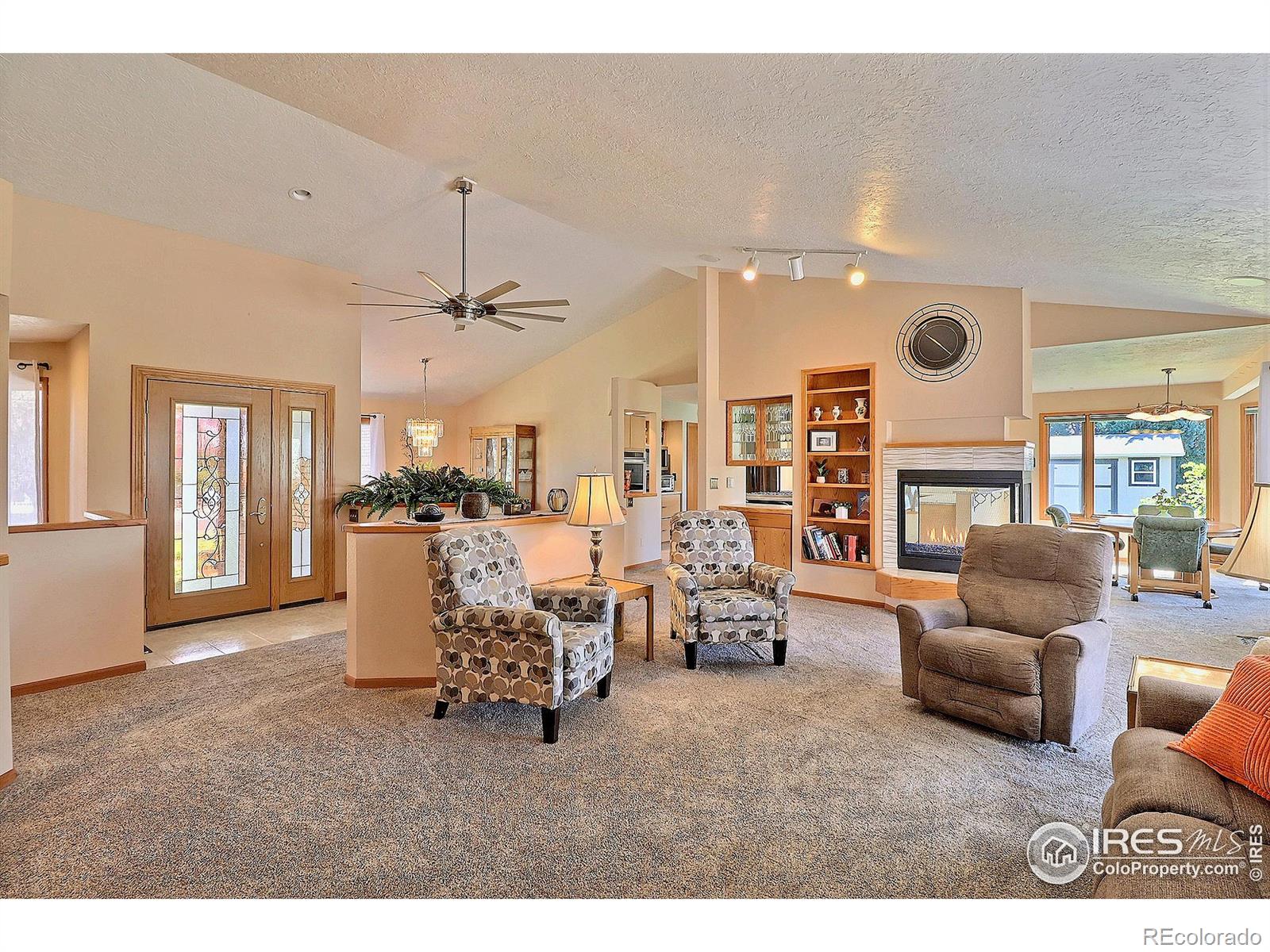 5532 Pawnee Lane