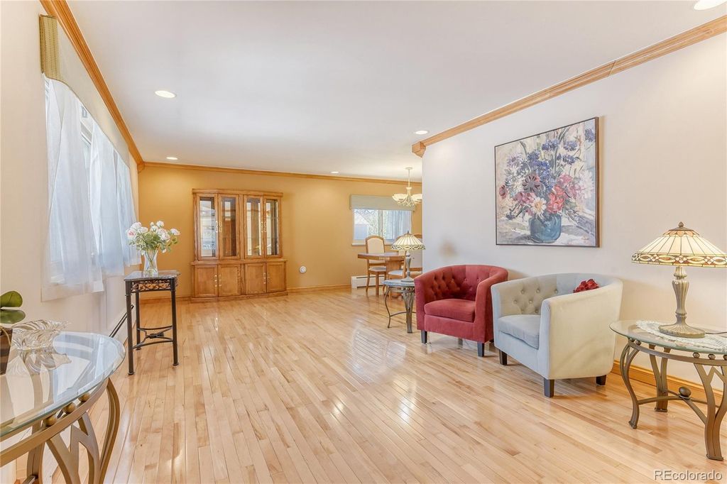 Photo of 6376 W Roxbury Place, Littleton, CO 80128 (MLS # 3251169)