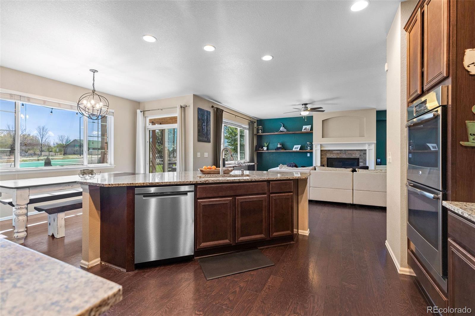 10039 Buttesfield Street