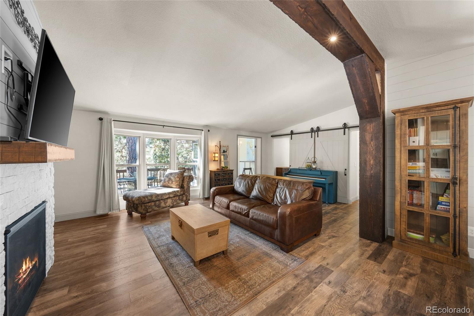 2859 Cagle Drive, Larkspur, CO, 80118 3 2859 Cagle Drive