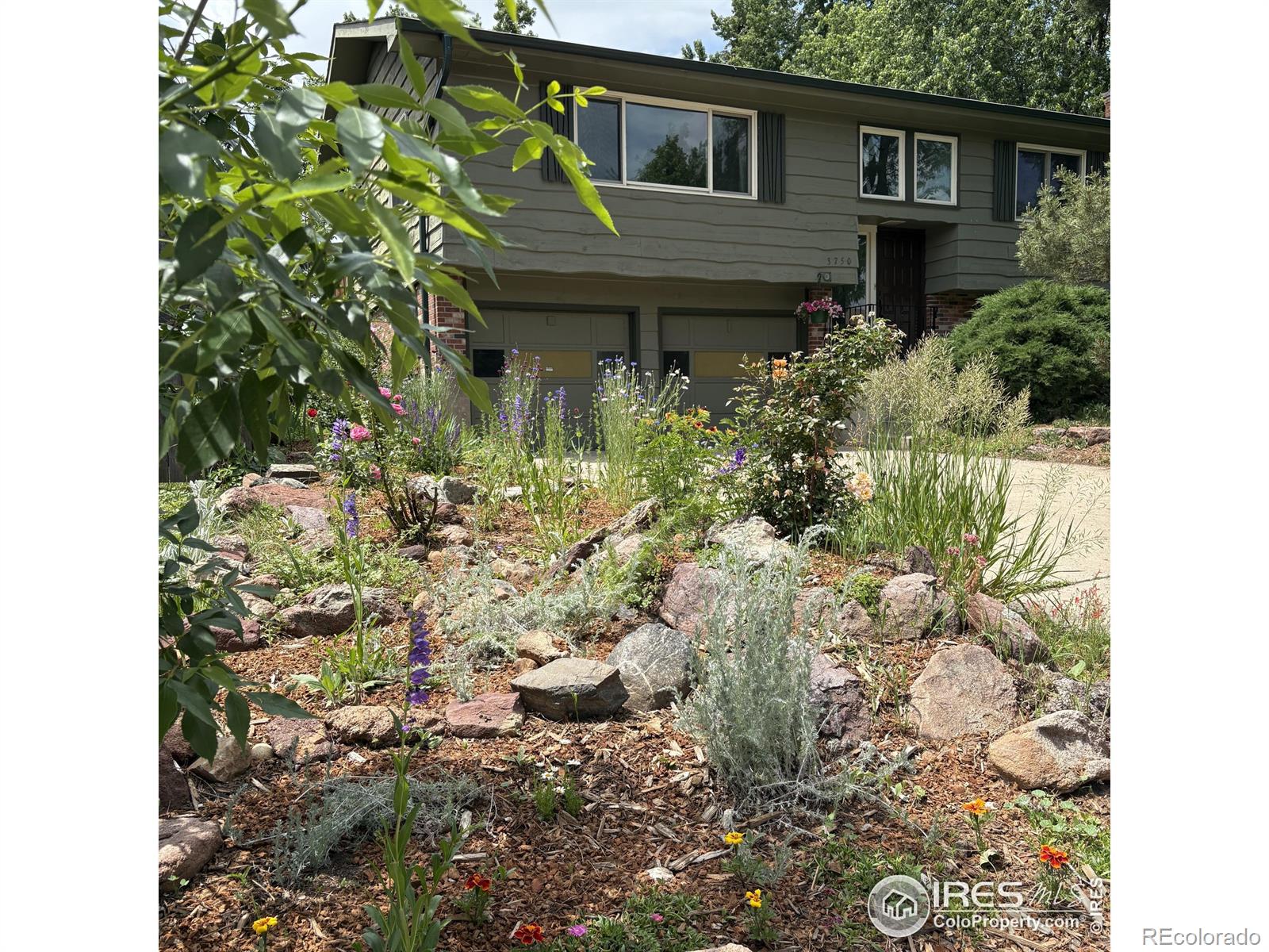 3750 Emerson Avenue, Boulder, CO, 80305 2 3750 Emerson Avenue