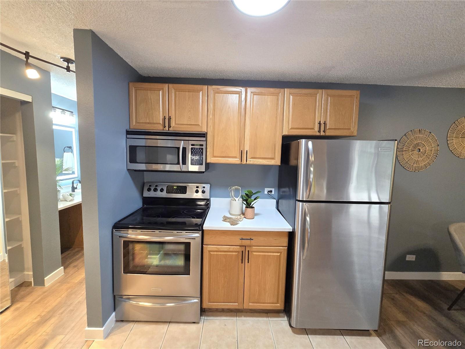 2375 S Linden Court 310