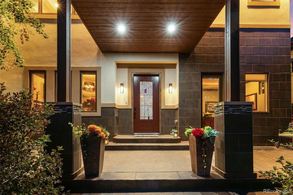 Photo of 1344 S Saint Paul Street, Denver, CO 80210 (MLS # 7243454)