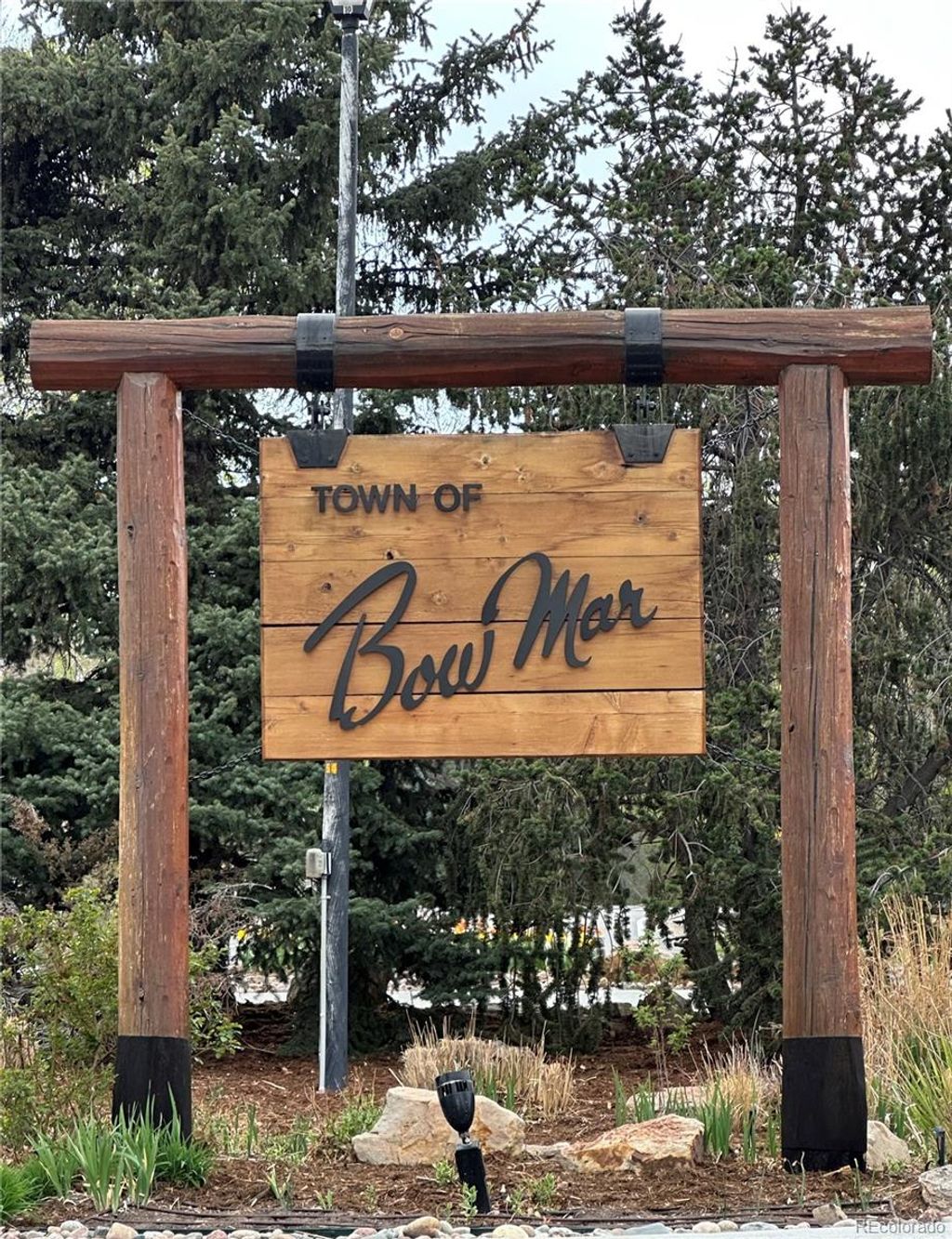 Photo of 5000 Juniper Street, Littleton, CO 80123 (MLS # 7236911)