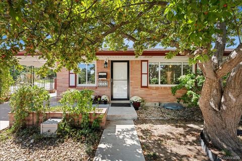 2597 S Perry Street Denver CO 80219