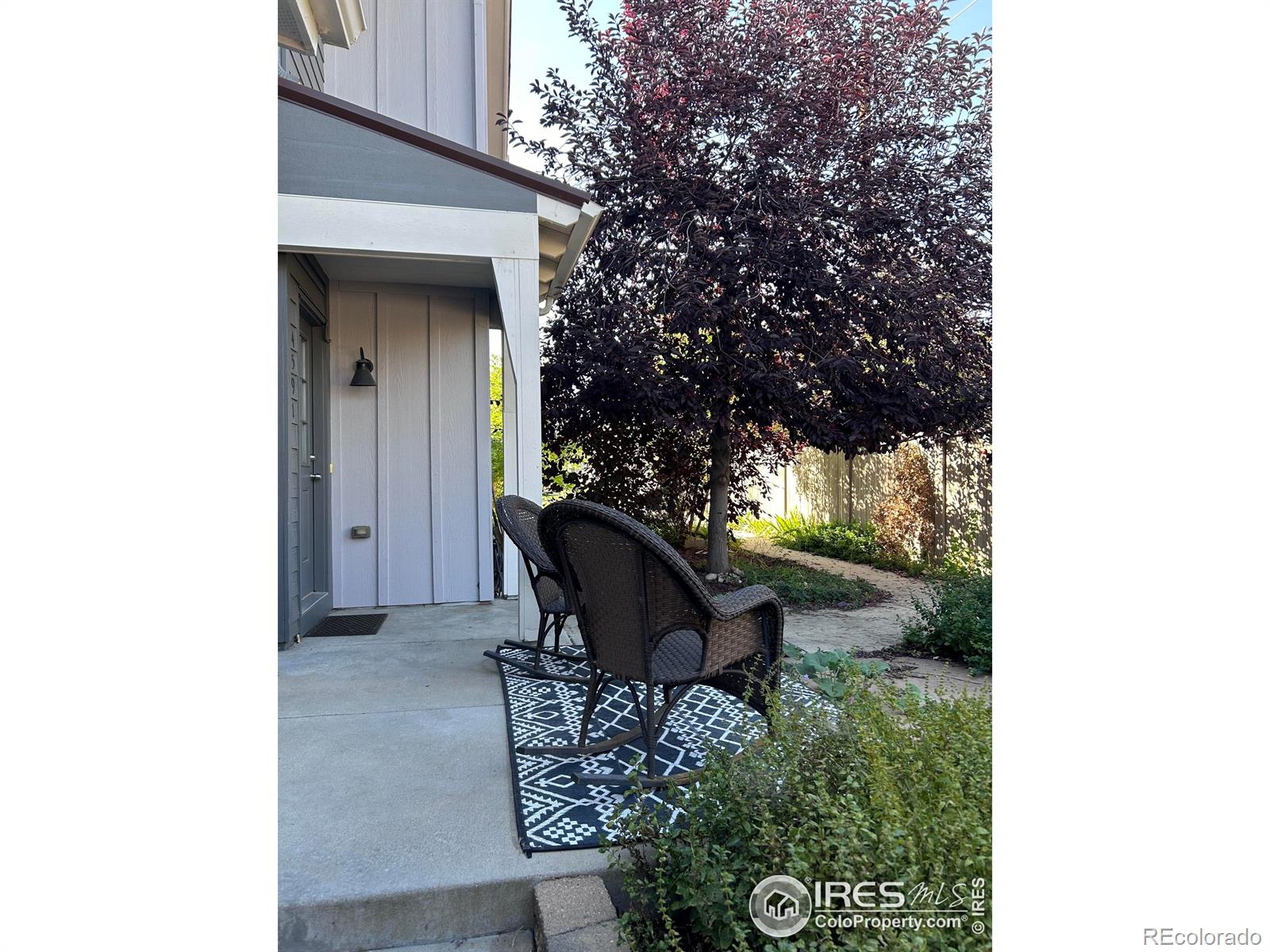 4591 Sunnyside Place D