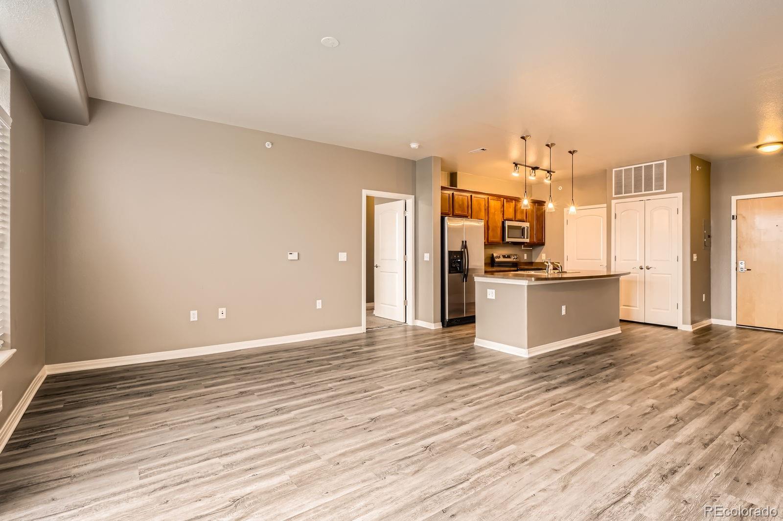 10176 Park Meadows Drive 2403, Lone Tree, CO, 80124 4 10176 Park Meadows Drive 2403