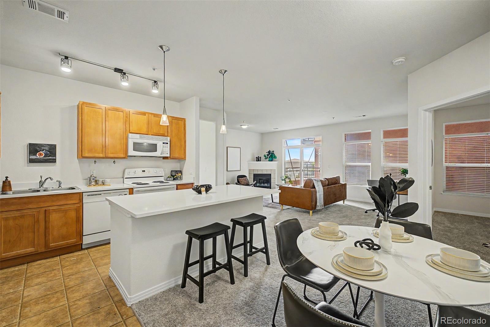 10184 Park Meadows Drive 1206