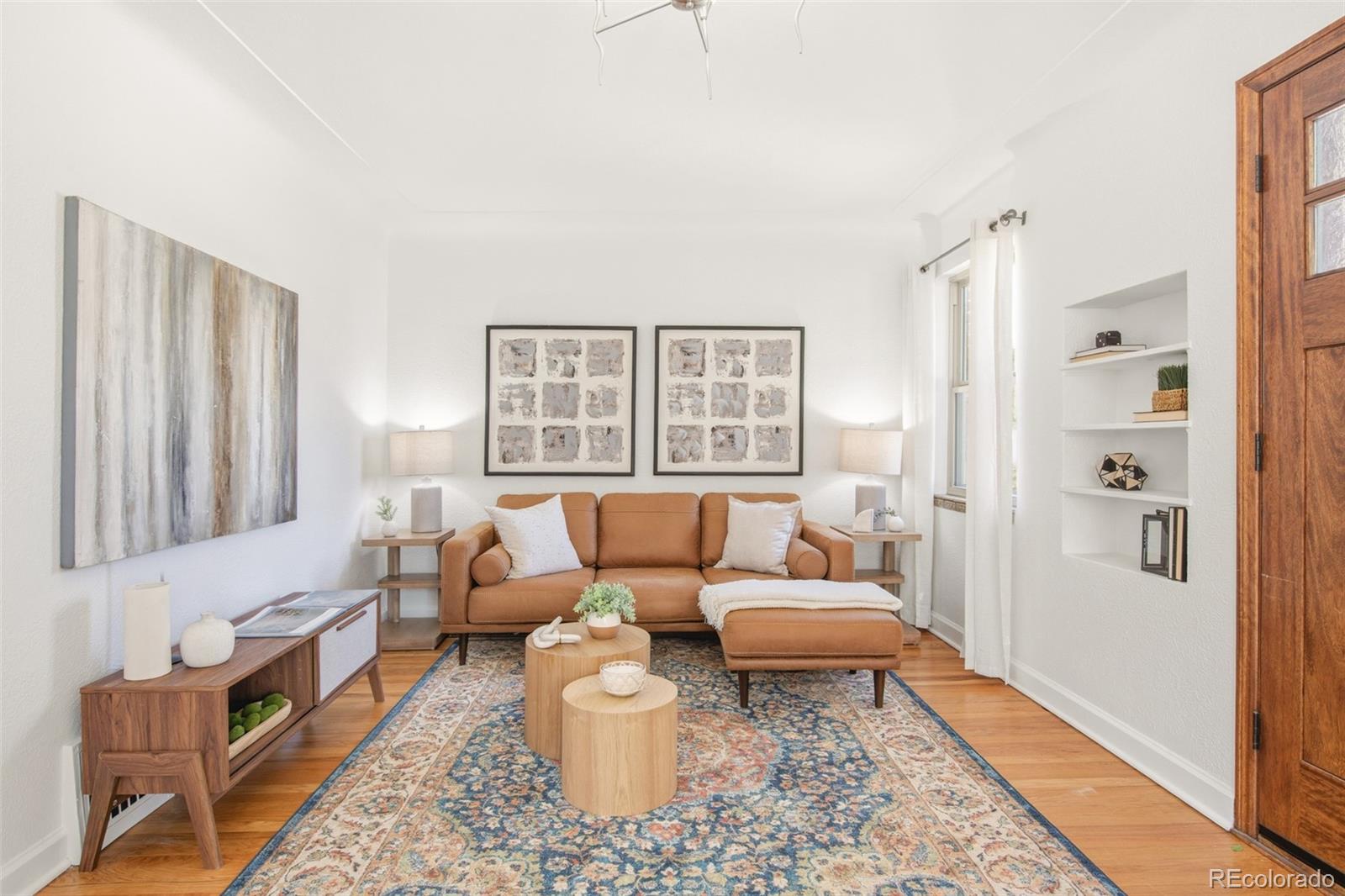 2433 N Irving Street