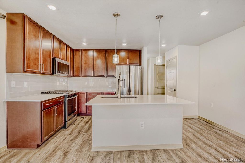 Photo of 1205 Hummingbird Circle, Longmont, CO 80501 (MLS # 2072417)