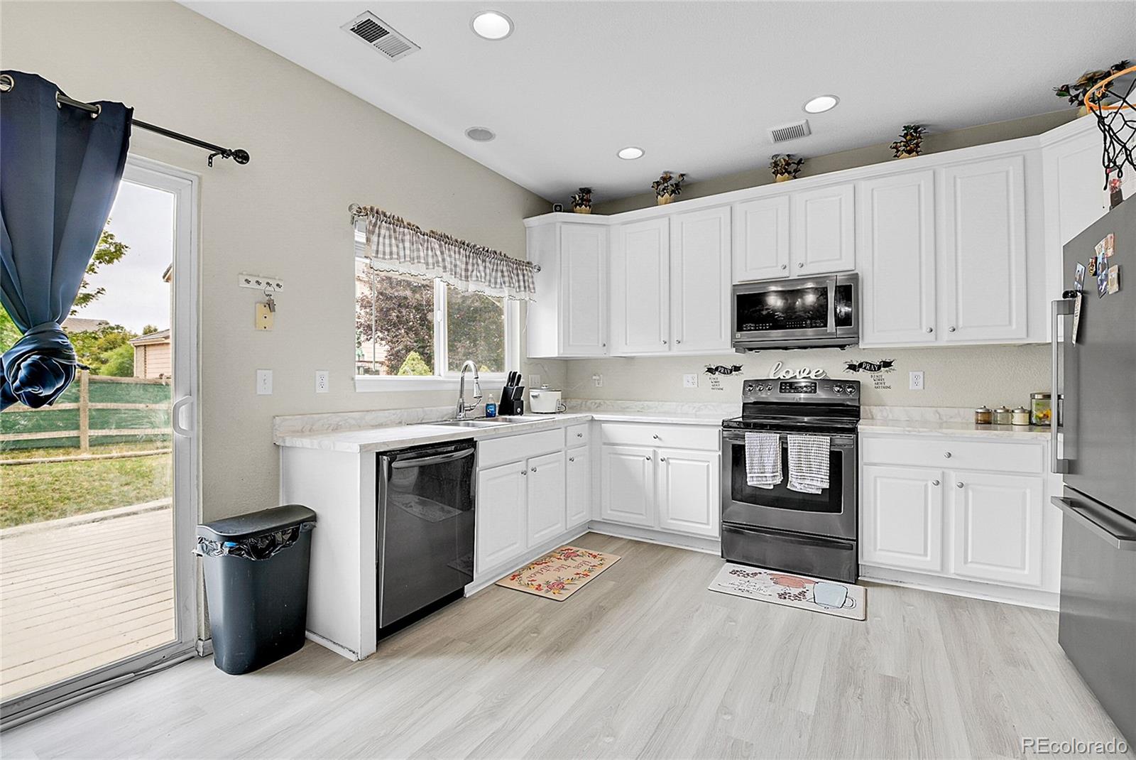 19670 E 59th Drive, Aurora, CO, 80019 2 19670 E 59th Drive
