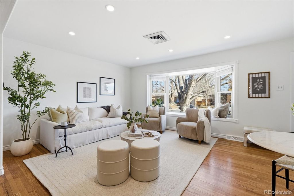 Photo of 1425 S Eaton Court, Lakewood, CO 80232 (MLS # 2091662)