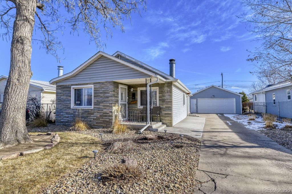 Photo of 250 N 10th Avenue, Brighton, CO 80601 (MLS # 5846658)