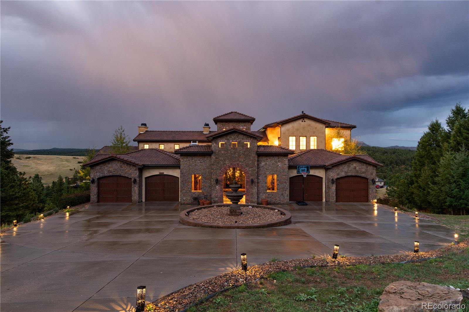 2869 Valley Park Drive
