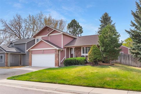 Photo of 11256 W Bowles Place, Littleton, CO 80127 (MLS # 6880234)