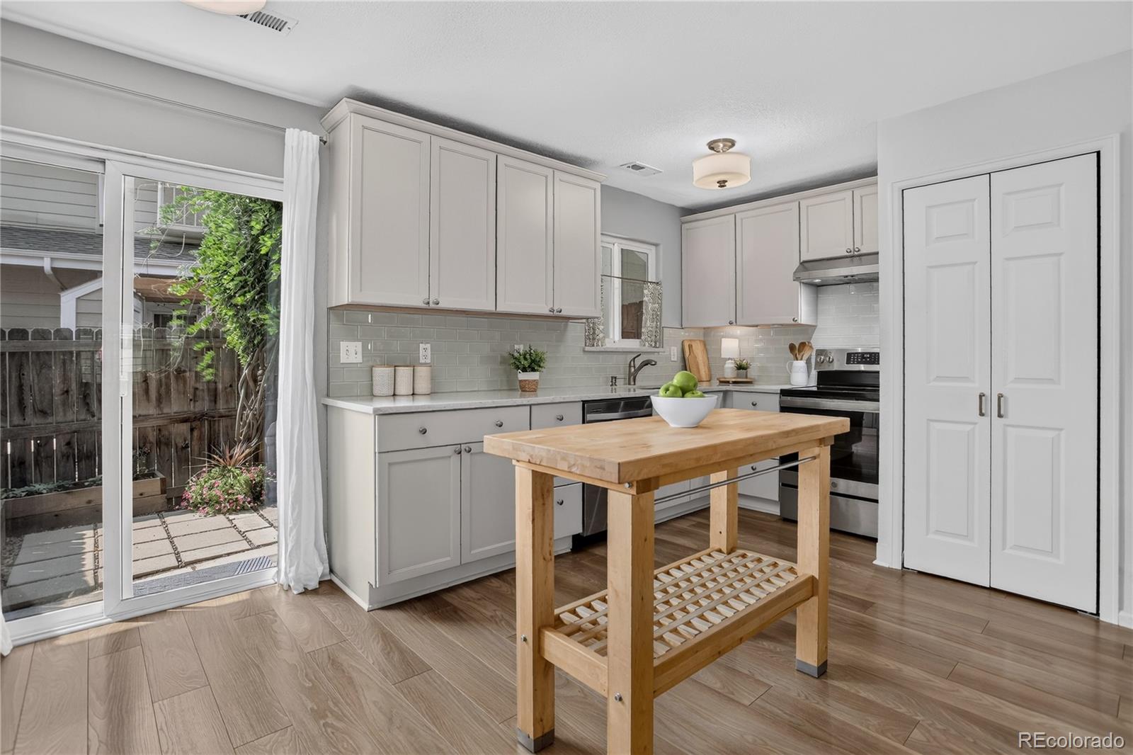 8116 Gray Court 483