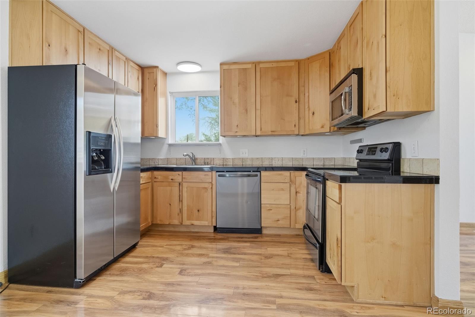 1162 W 135th Place