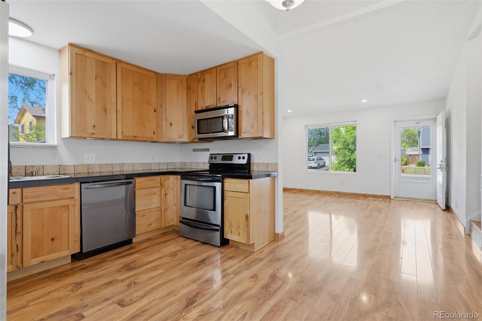 1162 W 135th Place