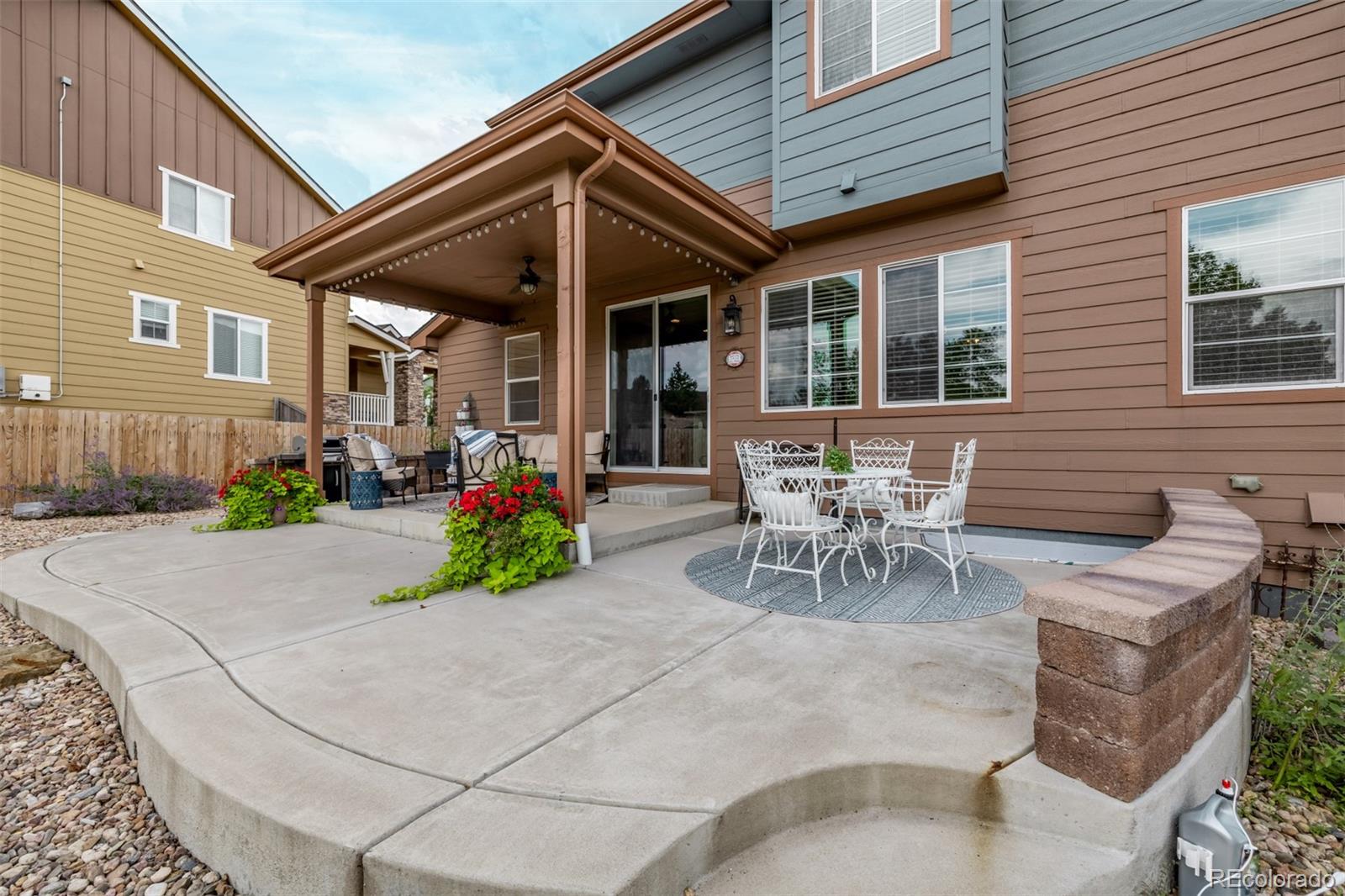 2289 Moss Place