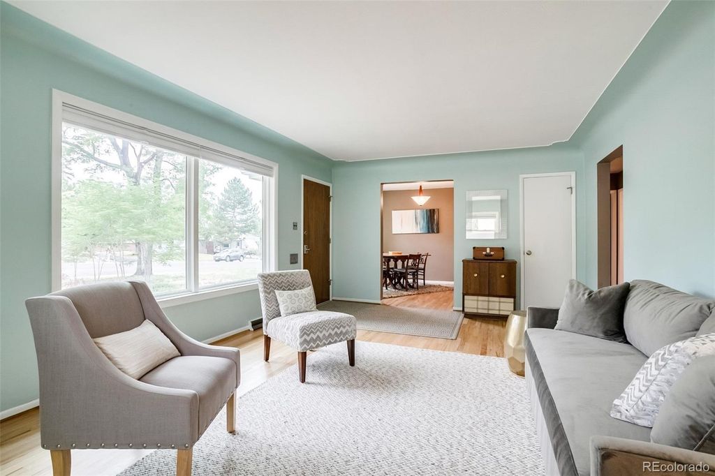 Photo of 6760 S Foresthill Street, Littleton, CO 80120 (MLS # 5875258)
