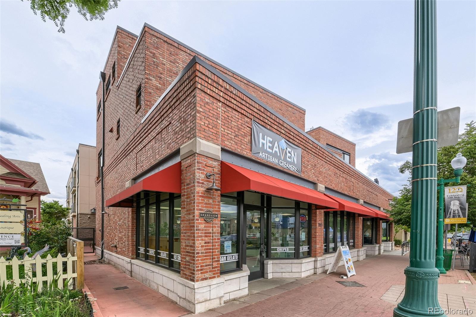 7357 Grandview Avenue 203