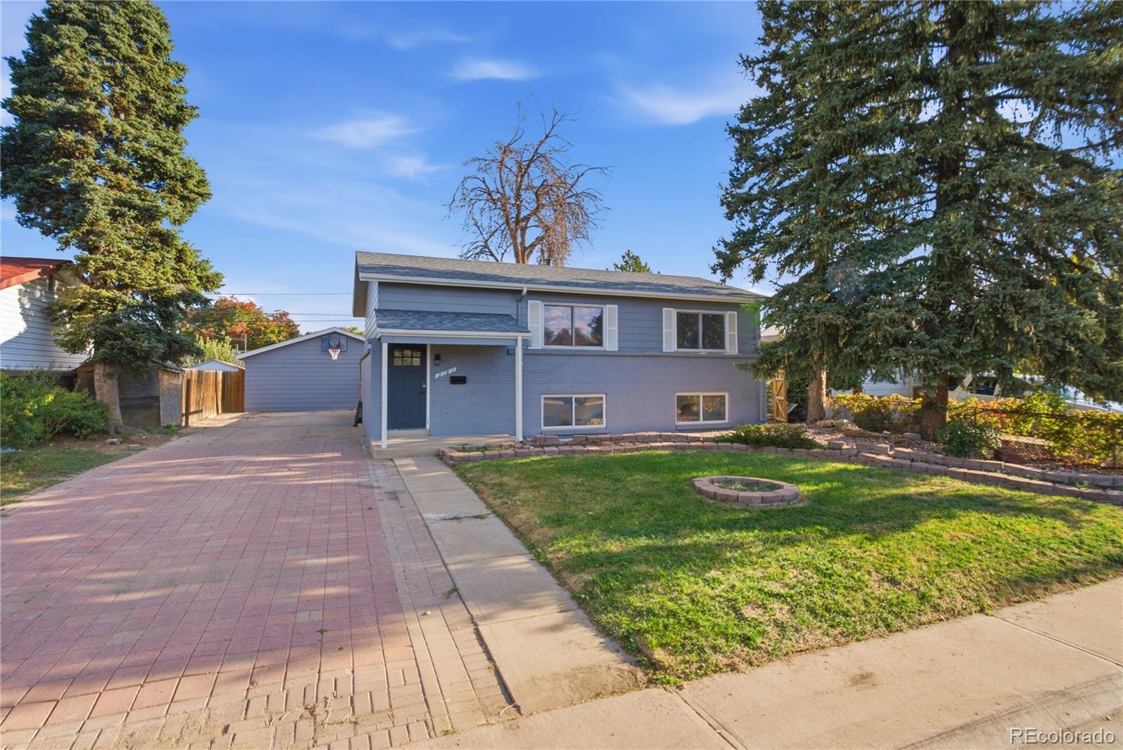3181 N Kassler Place