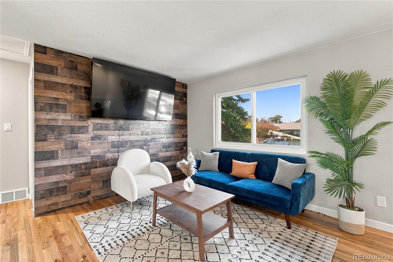 3181 N Kassler Place