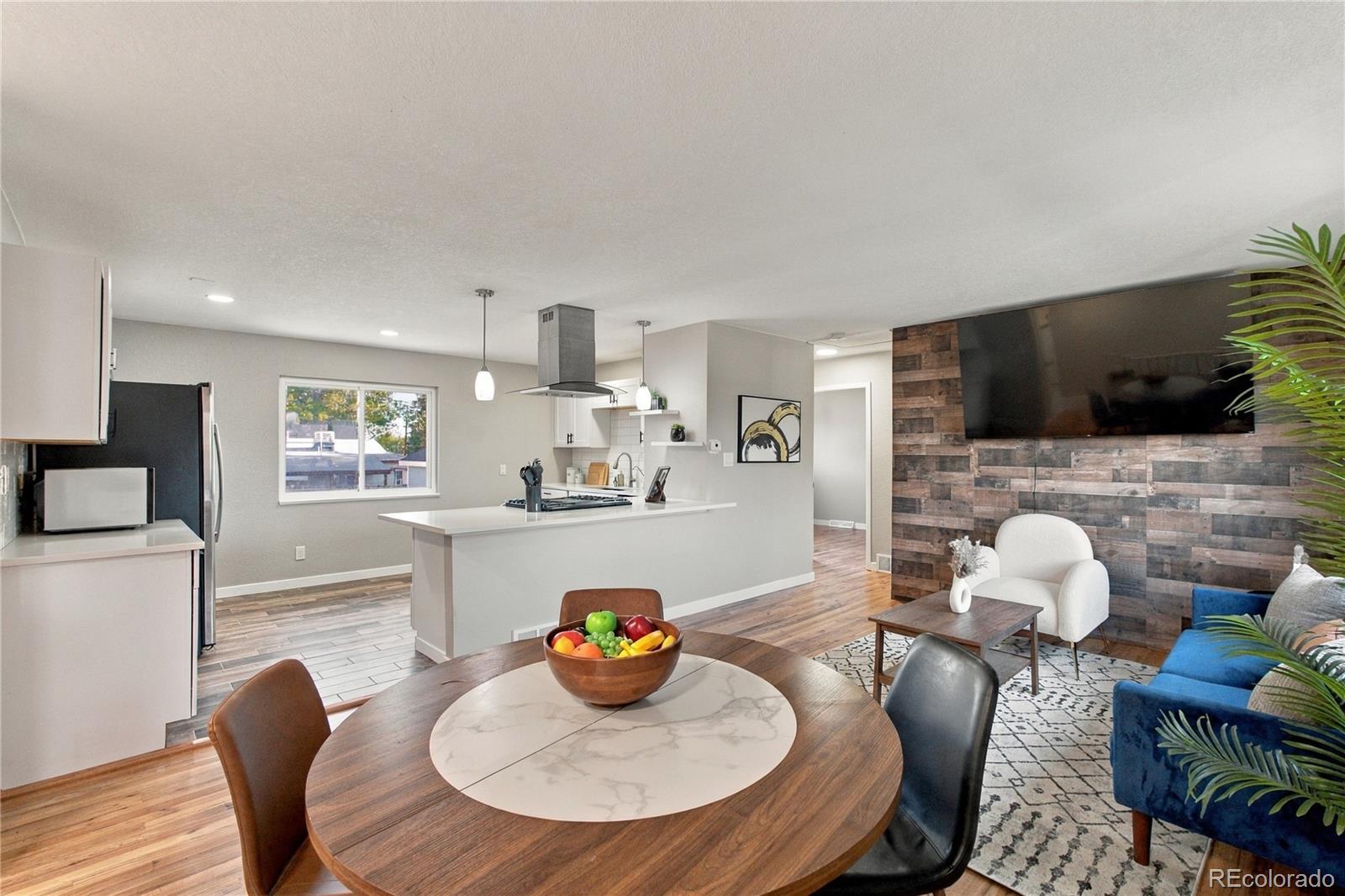 3181 N Kassler Place