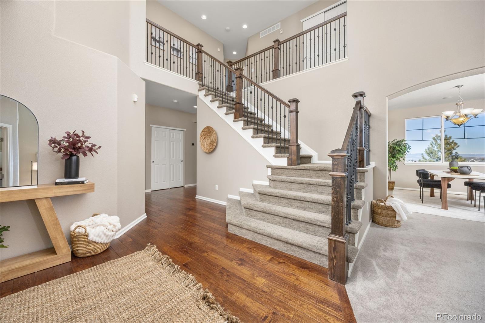 2477 Bellavista Street