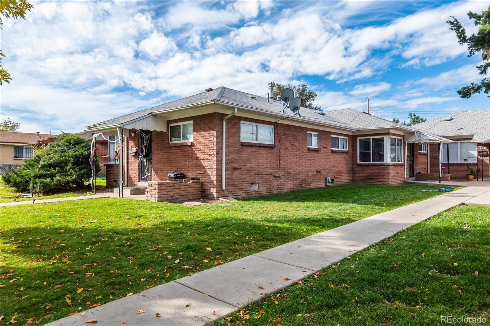 3381-3389 Kearney Street