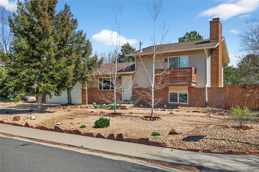 Photo of 1390 Atlantis Avenue, Lafayette, CO 80026 (MLS # 9316456)
