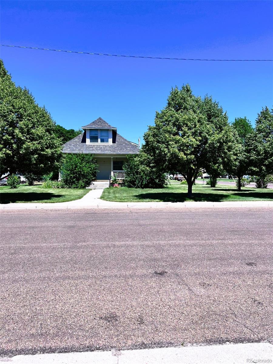 120 E 5th Street