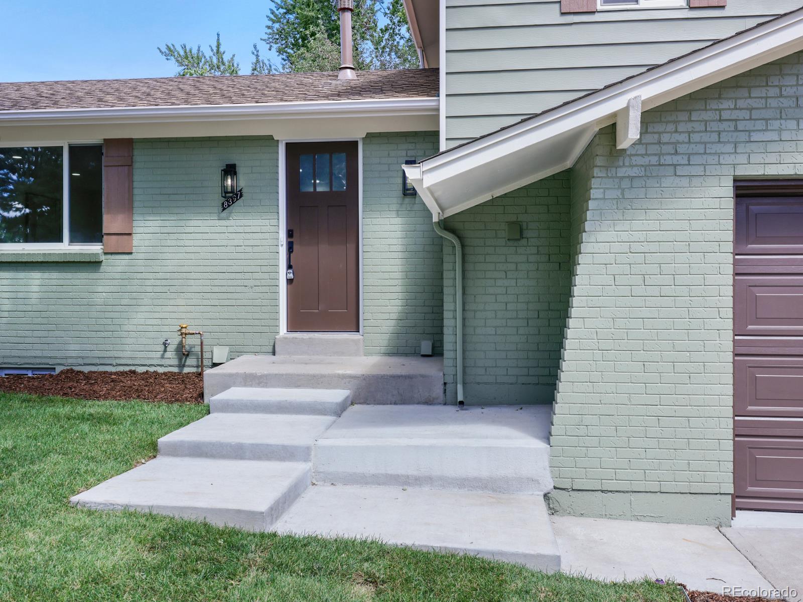 8937 W Woodard Drive