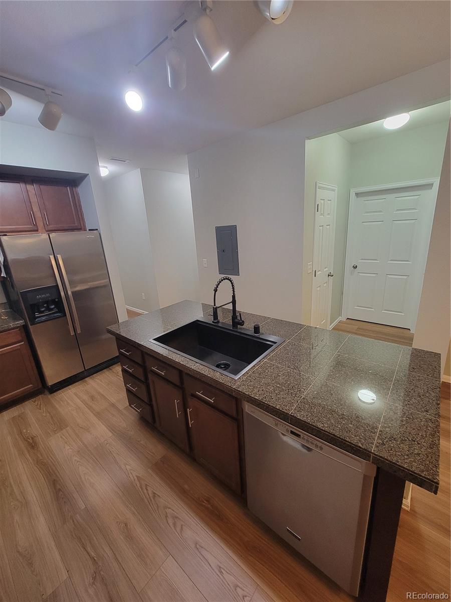 9637 E 5th 103