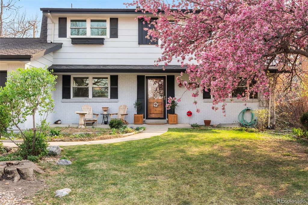 Photo of 11256 W 26th Place, Lakewood, CO 80215 (MLS # 7159231)