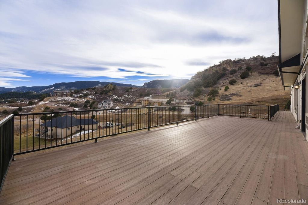Photo of 5425 Country Club Drive, Larkspur, CO 80118 (MLS # 9634412)