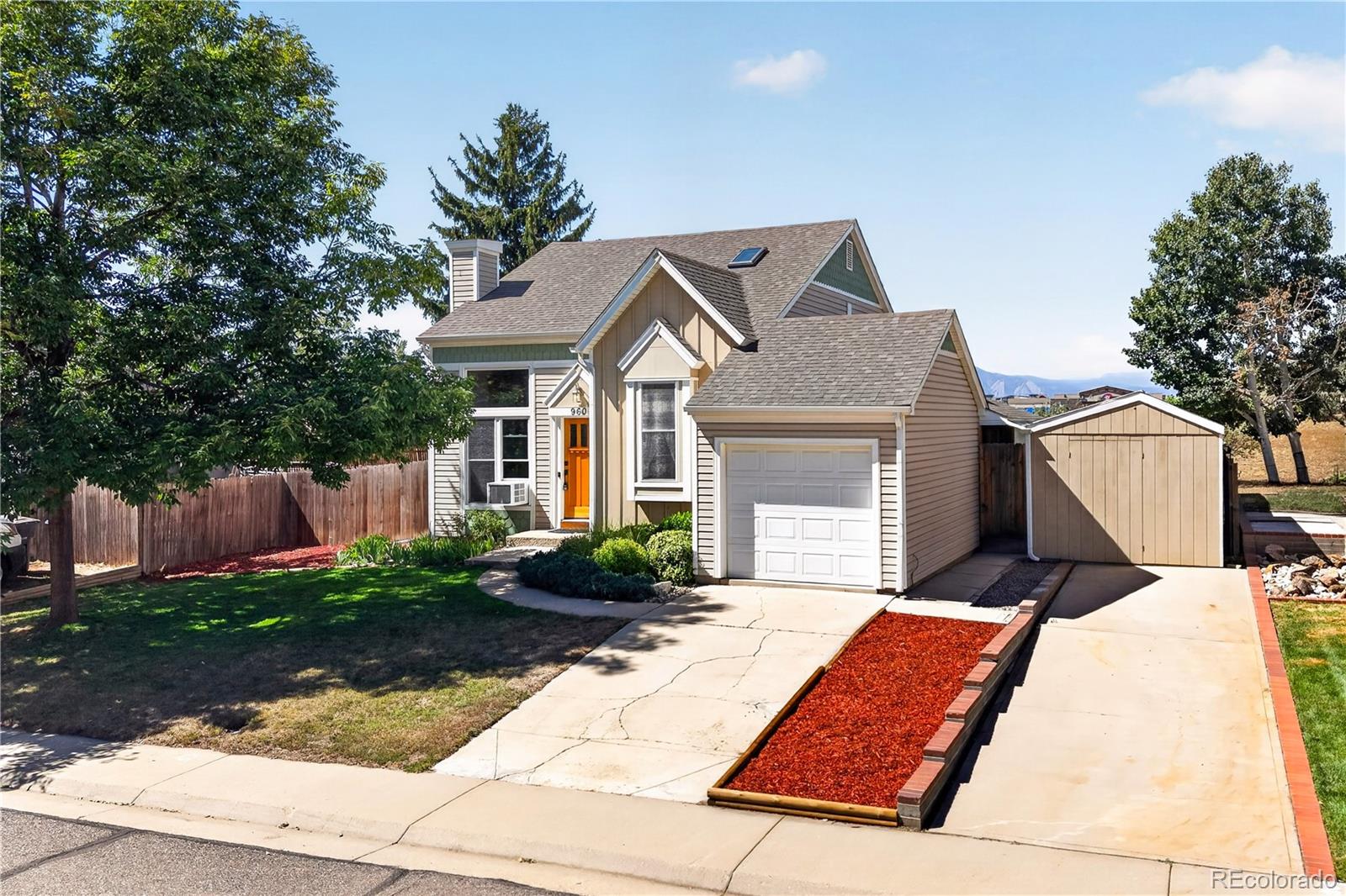 960 Vetch Circle