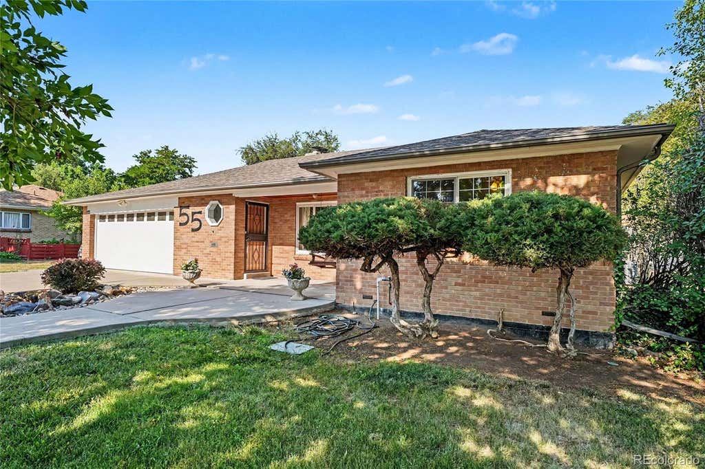 Photo of 55 Brentwood Street, Lakewood, CO 80226 (MLS # 2953372)