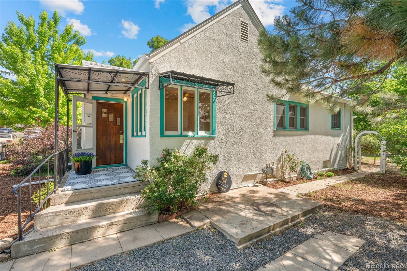 1008 La Farge Avenue