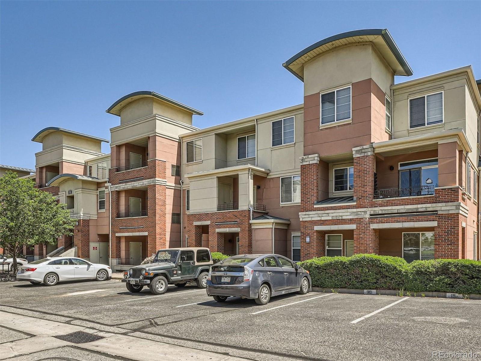 4100 Albion Street 611