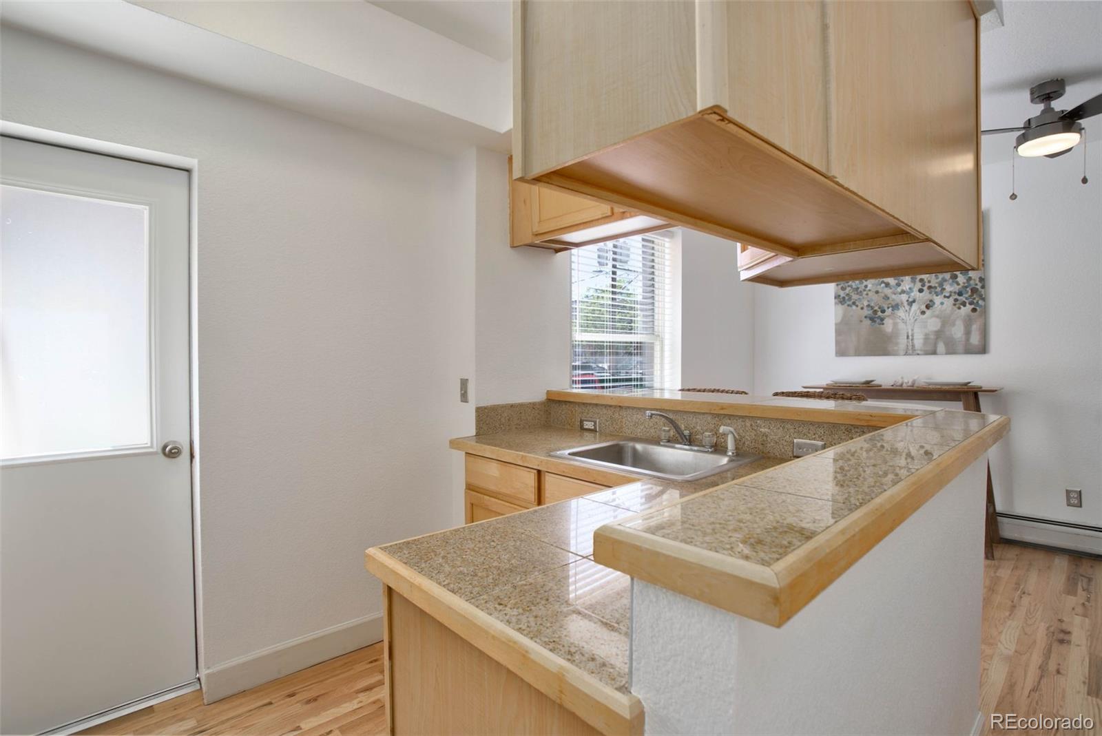 1629 N Clarkson Street 13, Denver, CO, 80218 3 1629 N Clarkson Street 13