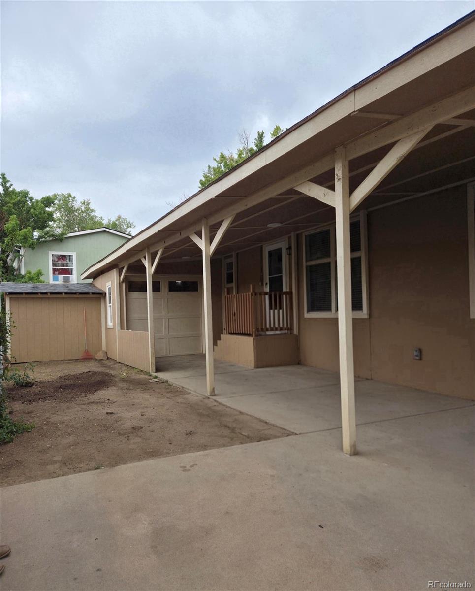 1500 W Thornton Parkway
