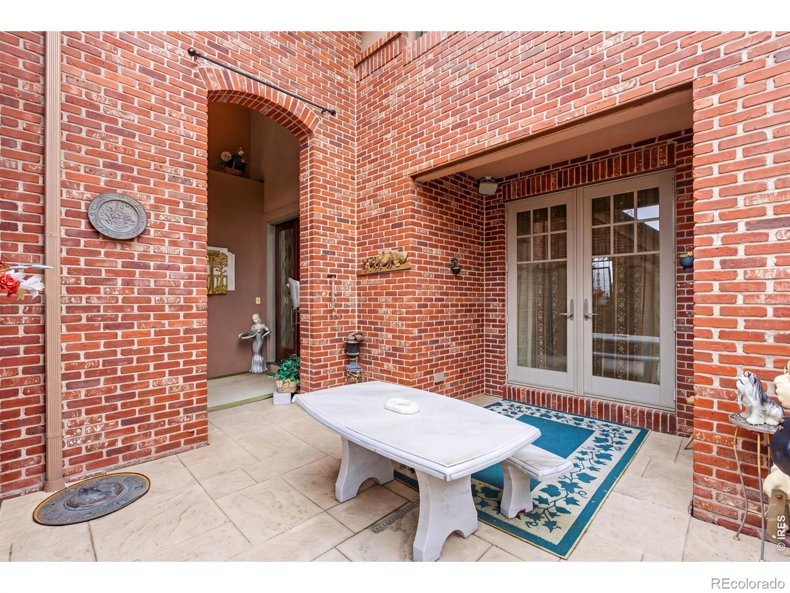 39 Royal Ann Drive