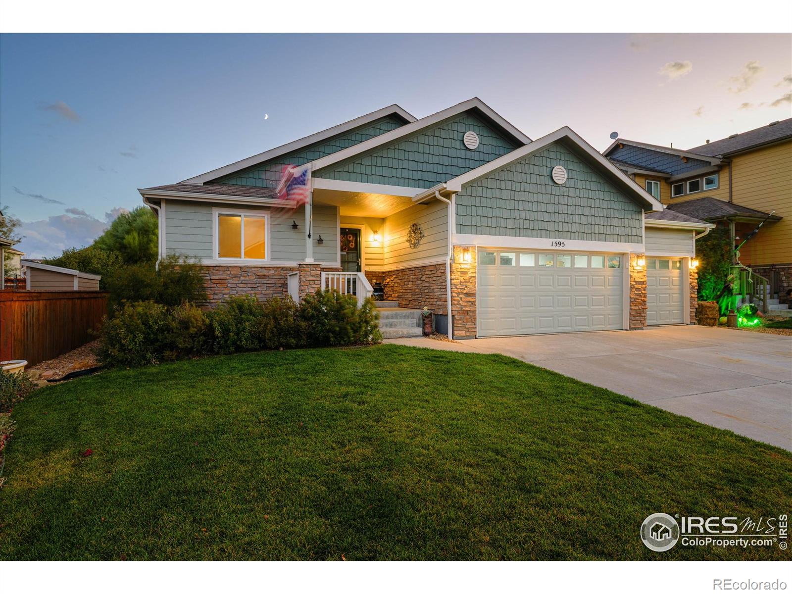 1595 Monterey Valley Parkway