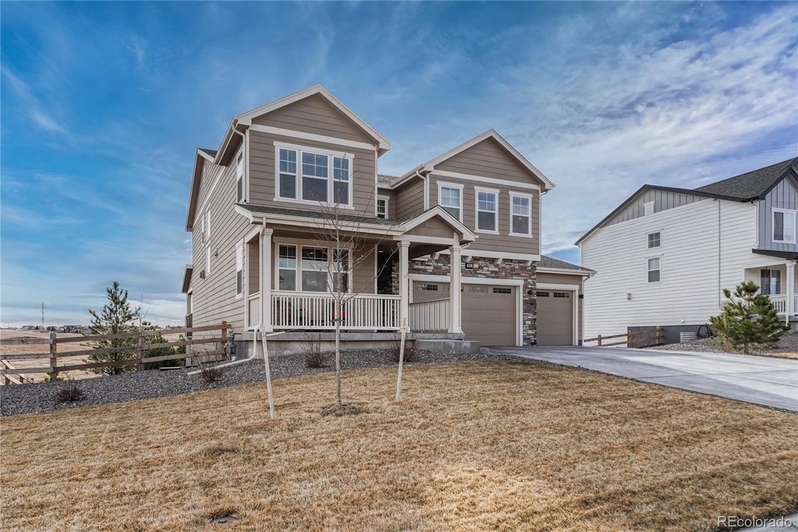 904 W Witherspoon Drive