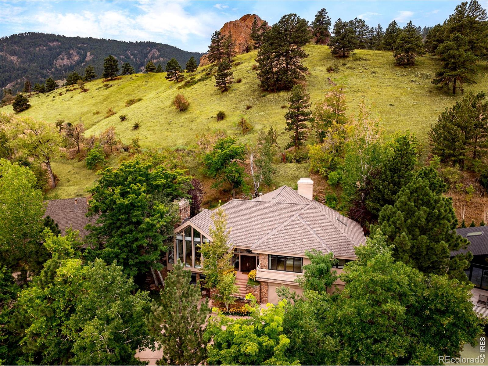 2235 Knollwood Drive