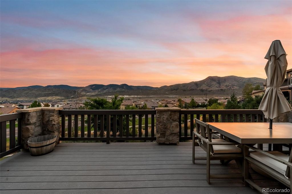 Photo of 2385 S Loveland Way, Lakewood, CO 80228 (MLS # 2291009)