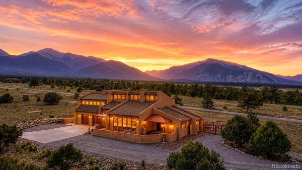 13120 COUNTY ROAD 261A, NATHROP, CO 81236 - Image cfcfb2e1f7ef85cbc832847b8e515592/2754676592